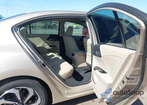 2016 Honda Accord Ex-L z USA, uszkodzony, nr VIN 1HGCR2F82GA046284